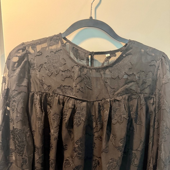 Women's long sleeve blouse, Black, L, EUC, Lace embroidery - Picture 3 of 12